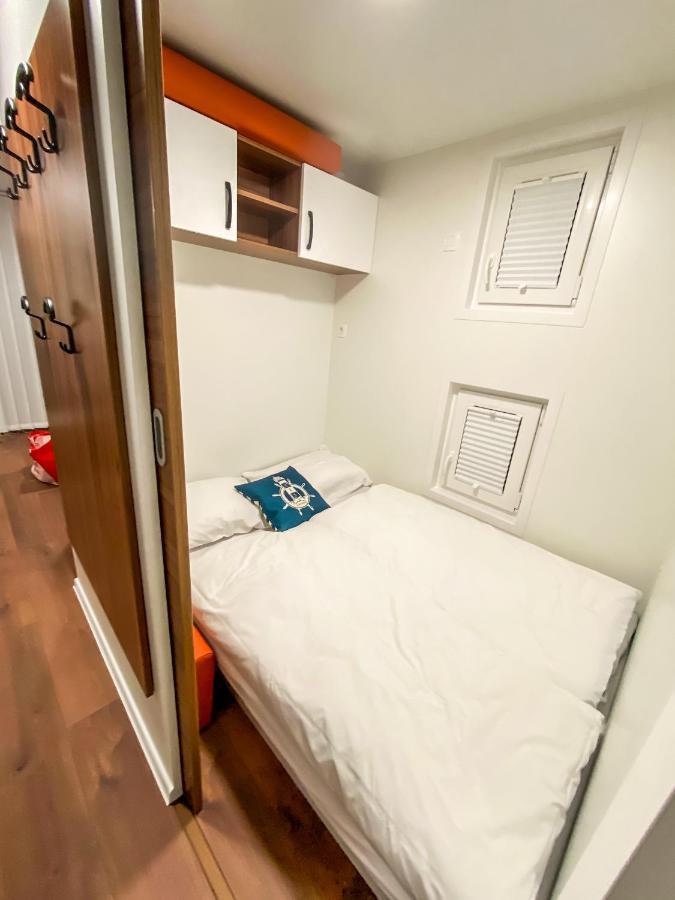 Appartement Sh Porto 1 Floating House, Marina Portorož Extérieur photo